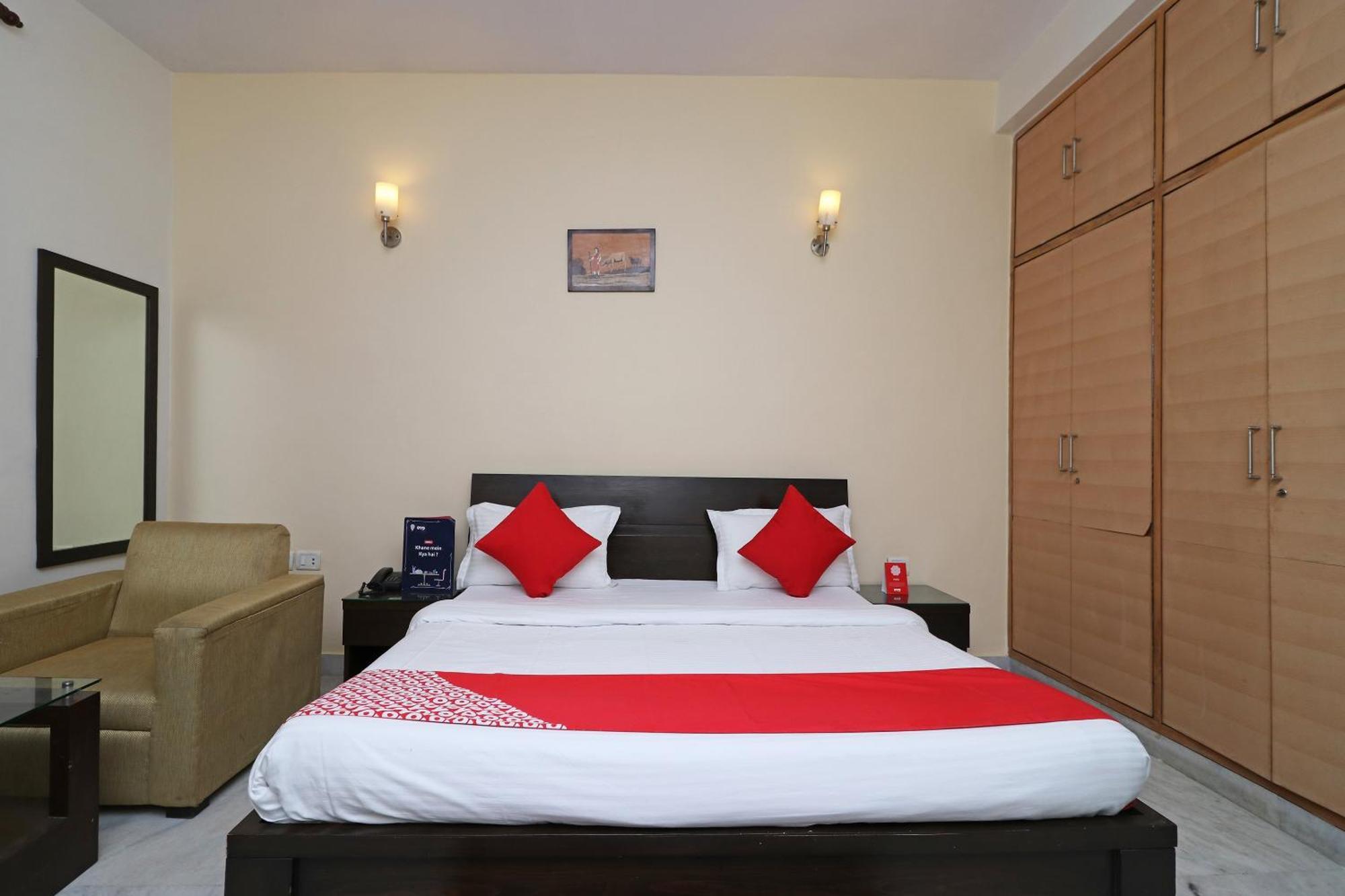 Hotel O Aravali Residency Gurgáon Kültér fotó
