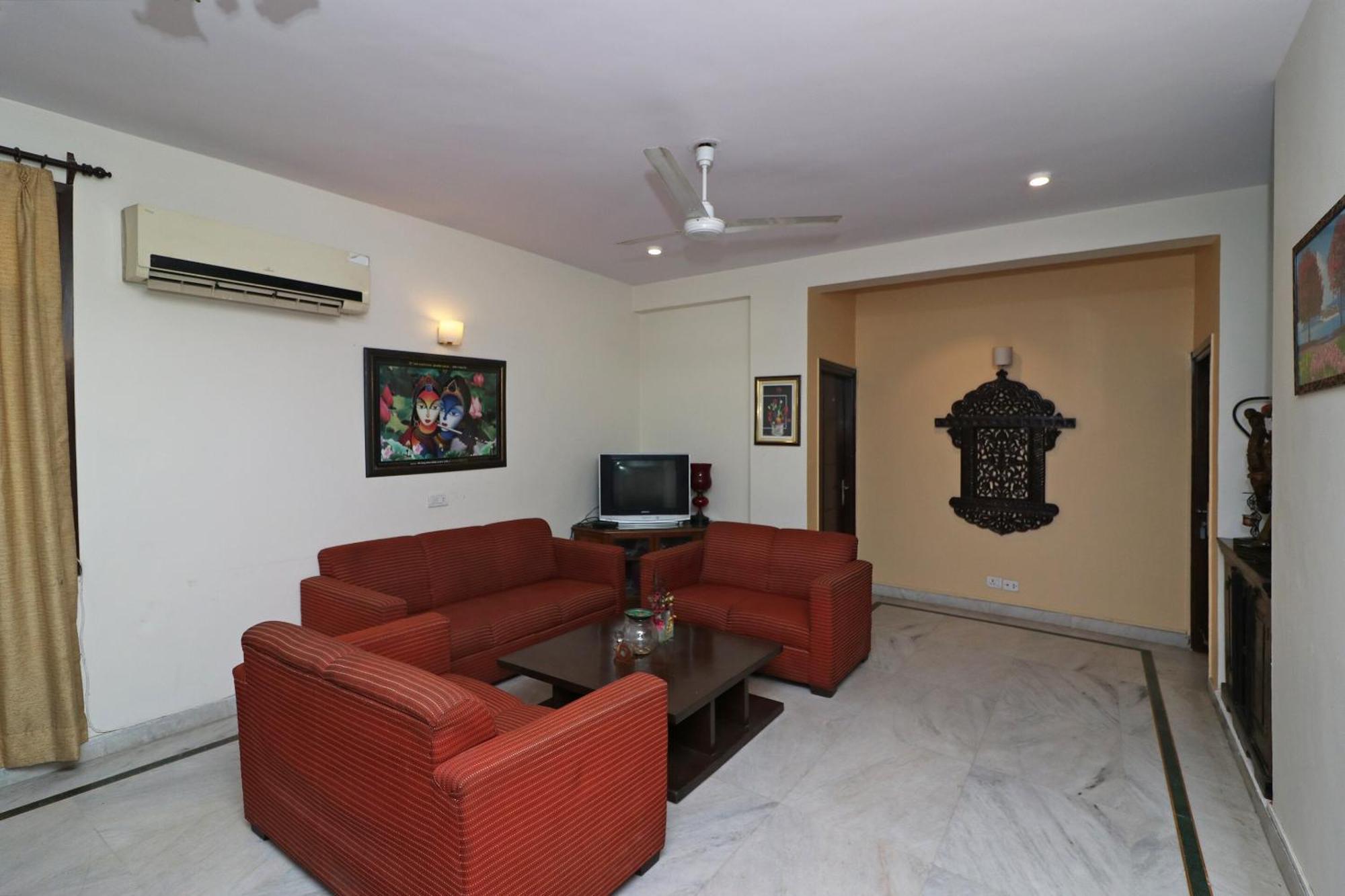 Hotel O Aravali Residency Gurgáon Kültér fotó